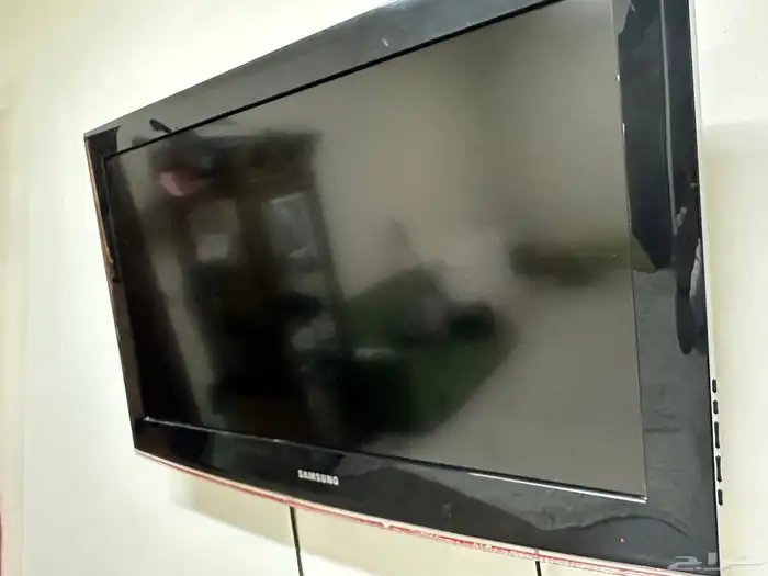 شاشة تلفزيون سامسونج عادية ليست سمارت 32بوصة 3