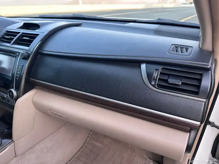 تويوتا كامري 2015 GLX عبداللطيف جميل 36