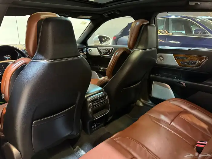 لينكولن كونتيننتال 2017 (( بحالة ممتازة )) 12