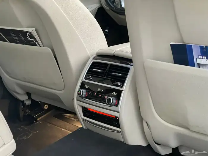 بي ام دبليو Li730 - 2019 فل كامل بحالة الوكالة 23