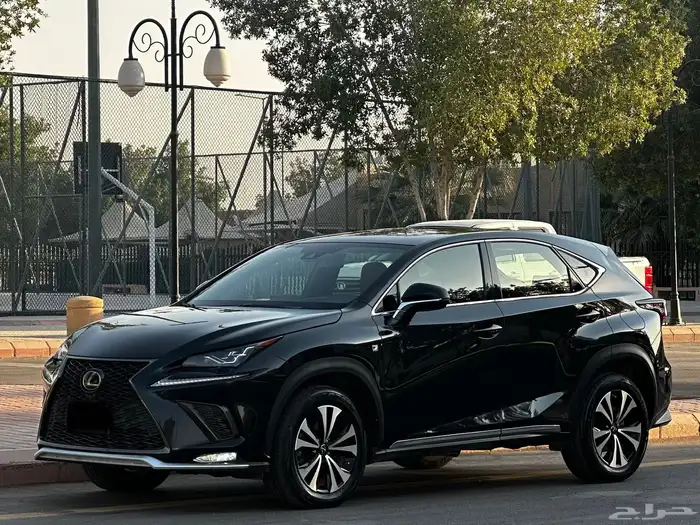 لكزس NX300 2021 اف سبورت 10