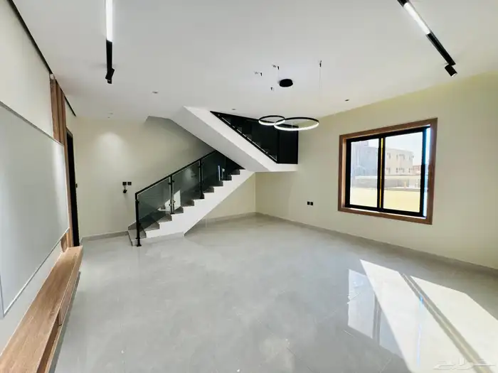 فيلا روف للبيع تبوك حي الاخضر بتبوك خلف جامع المهاجرين 5