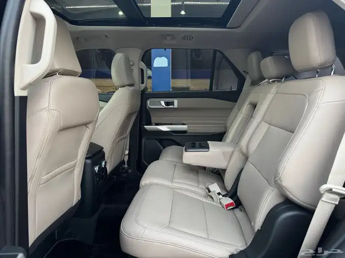 فورد اكسبلورر ليمتد 2022 عداد 44 الف 9