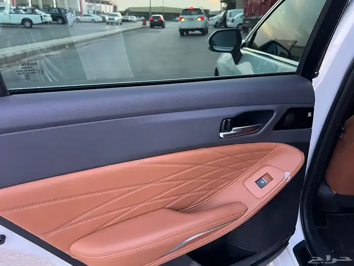 تويوتا افالون بريميوم 2021 فل كامل 7