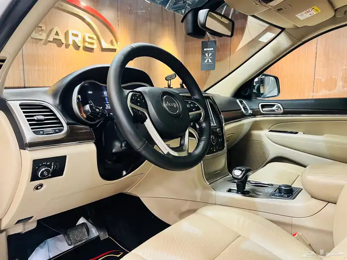 جراند شيروكي 2015 V6 لمتد (( بحاله ممتازه)) 15