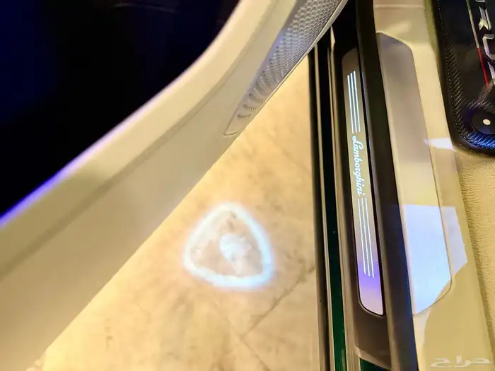 لامبرجيني اوروس S 2023 9