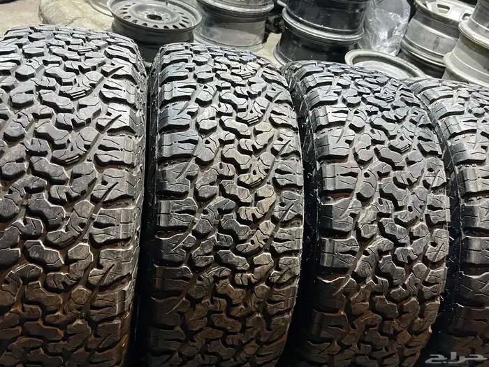 كفرات حجرية مقاس 285 70 17 تاريخ 2024 نوع الكفرات  فيرتش 14