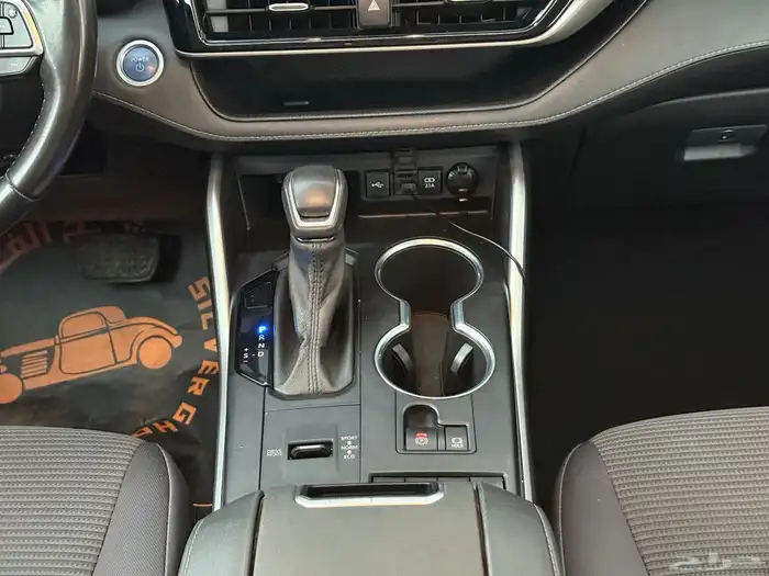 تيوتا هايلاندر موديل 2021 GLE عالشرط 25