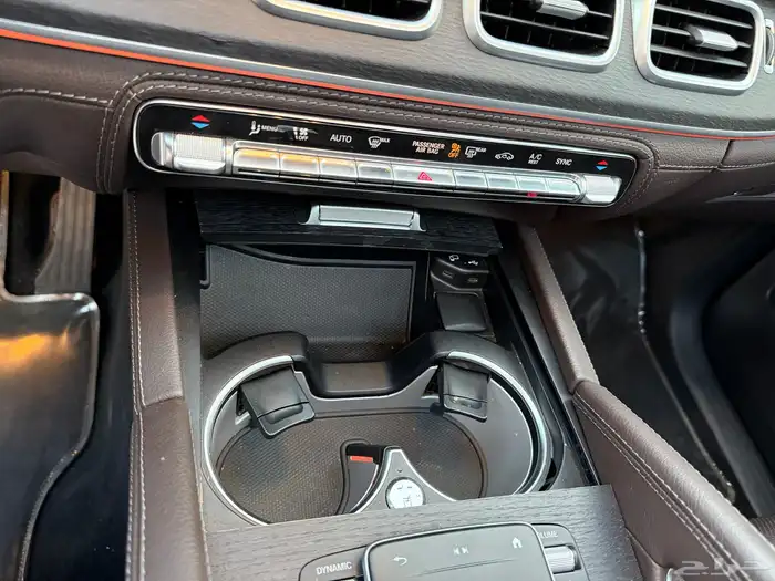 مرسيدس GLE450 موديل 2022 بحاله الجديده 27