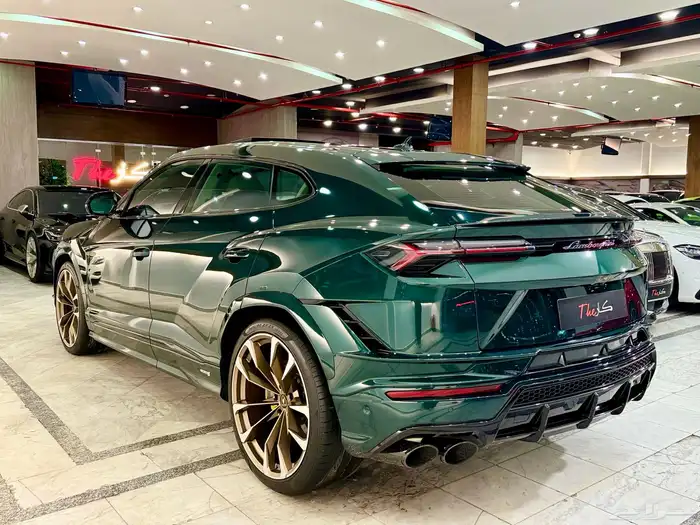 لامبرجيني اوروس S 2023 2