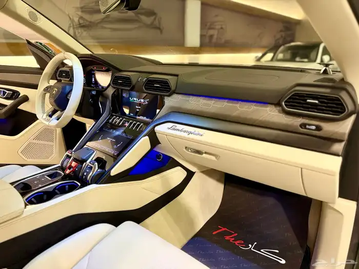 لامبرجيني اوروس S 2023 18