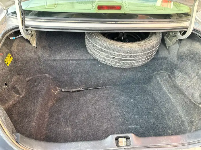 فورد قراند ماركيز 2008 نظيف 11