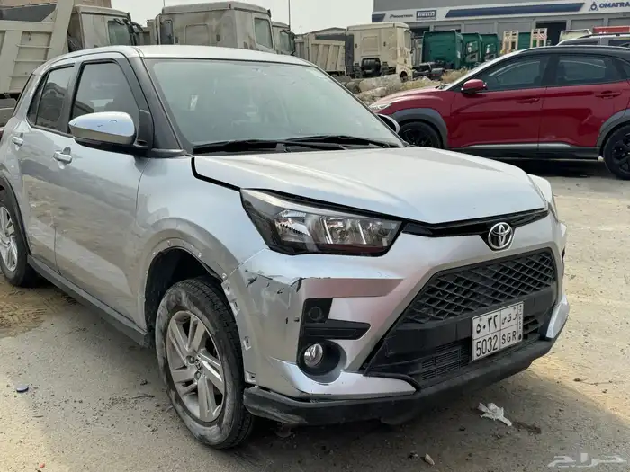 للبيع تويوتا رايز (مصدوم ) 1