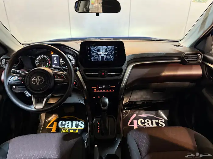 تويوتا أوربان كروزر 2023 (( بحالة ممتازة )) 18