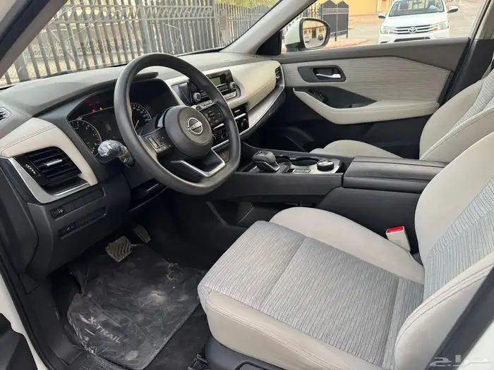 نيسان اكس تريل دبل 2023 12