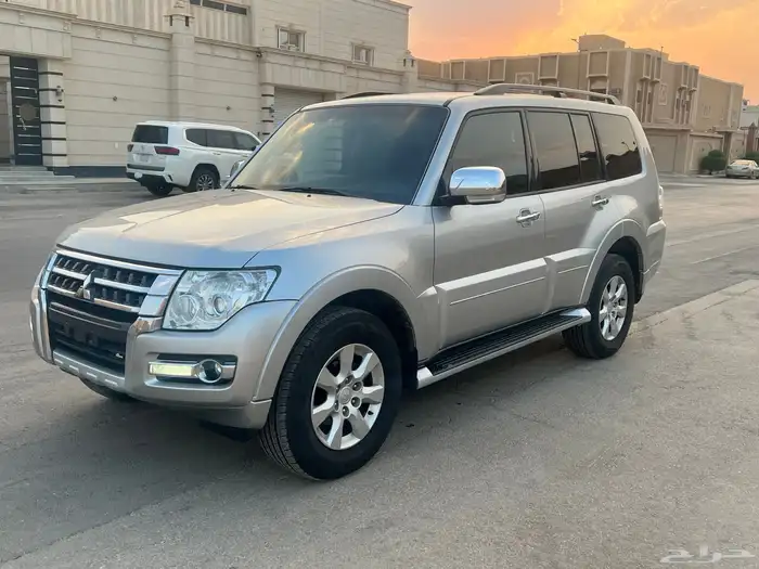 باجيرو 2020 6V نص فل وكالة 0