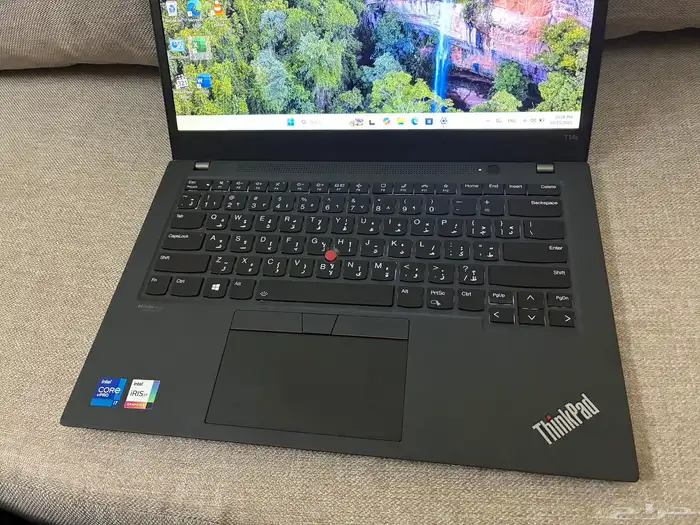 لابتوب لينوفو ثينك باد شاشه لمس معالج Core i7 9