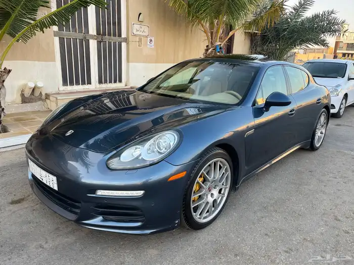 بورش باناميرا 2014 شبه جديده بسعر مناسب 0