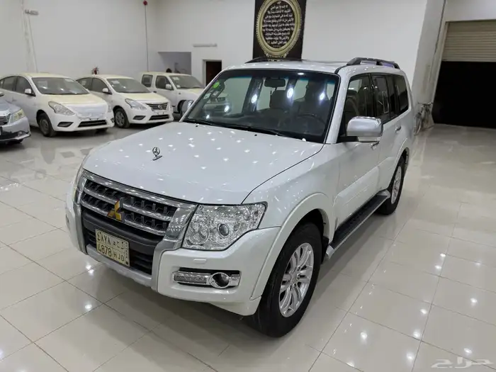 ميتسوبيشي باجيرو 2017 فل كامل مكينه 3800 32