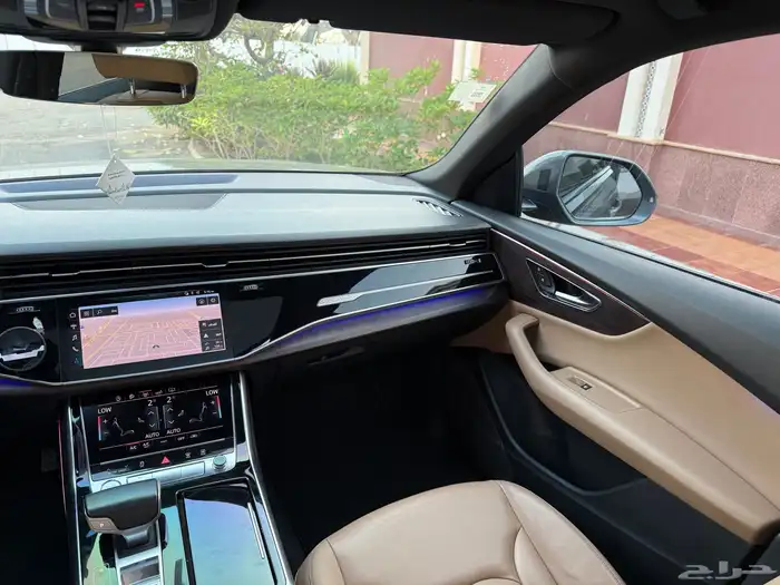 اودي Q8 بحاله الوكاله 2019 25