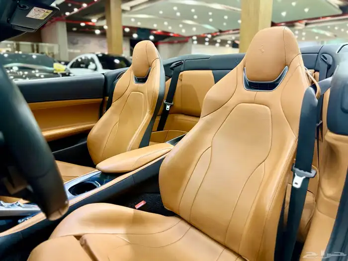 فيراري بورتوفينو M 2020 12