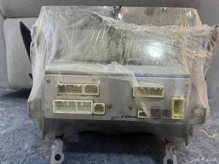 شاشه برادو 2