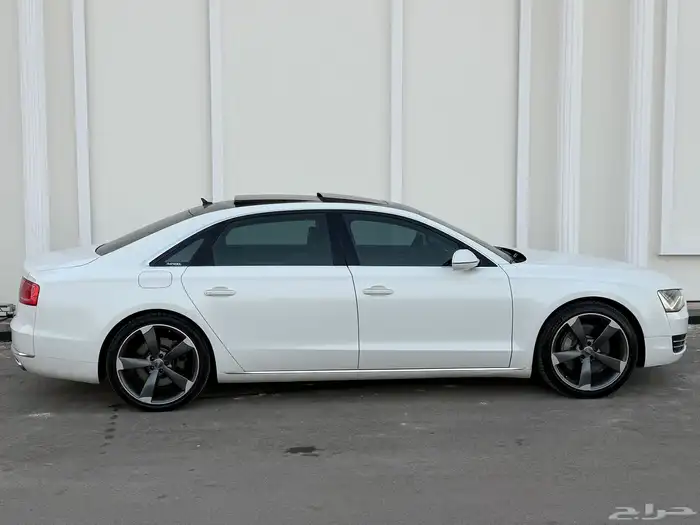 اودي 2012نضيف A8 4