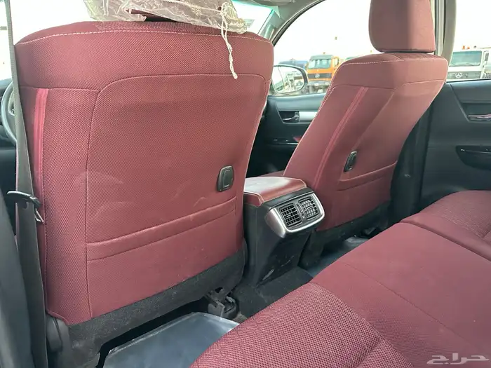 تويوتا هايلوكس 2022 ديزل دبل فل كامل سعودي بصمه 34