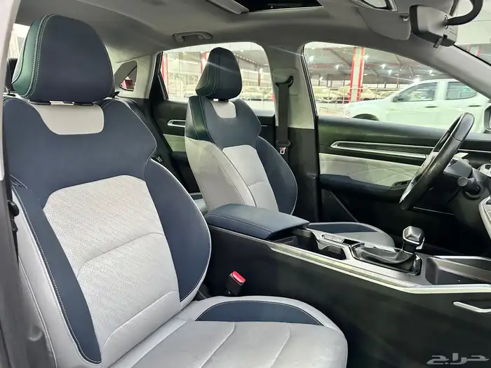 جيلي إمجراند 2023 فل كامل 12