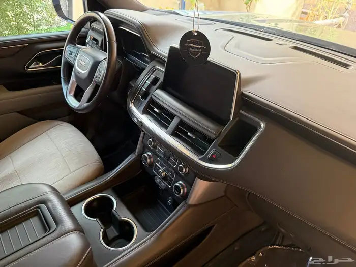 جمس يوكن المديل 2023 SLE دبل قصير اللون سمنتي وكالة 66