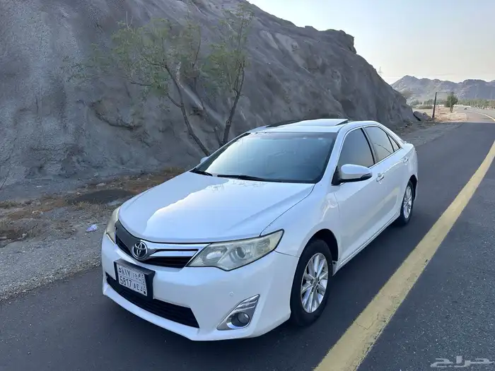 تويوتا كامري 2015 GLX عبداللطيف جميل 4