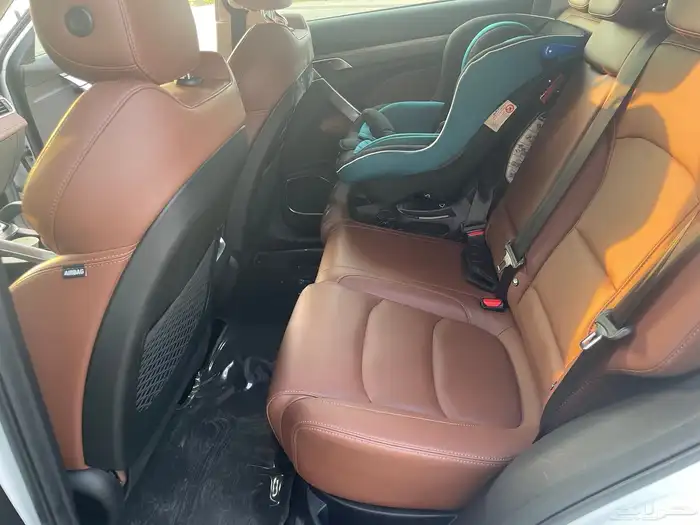 جيلي ازكارا 2021 9