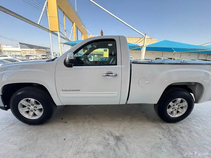 سييرا Z71 مديل 2013 نظيف 5