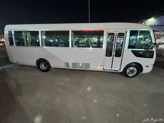 مستوبيشي روزا 2020 4