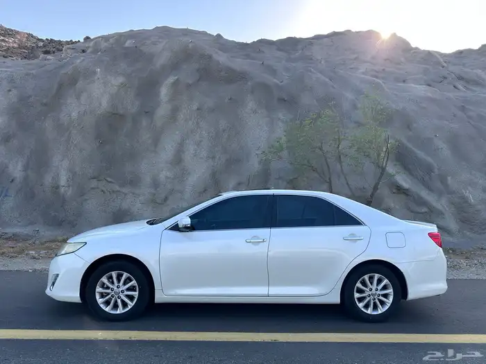 تويوتا كامري 2015 GLX عبداللطيف جميل 3