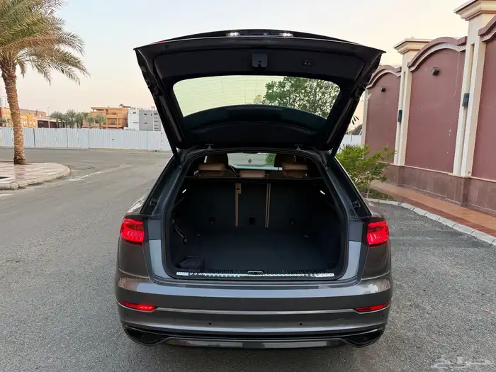 اودي Q8 بحاله الوكاله 2019 30
