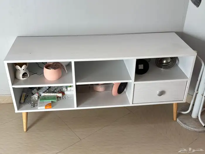 طاولة تلفزيون 0