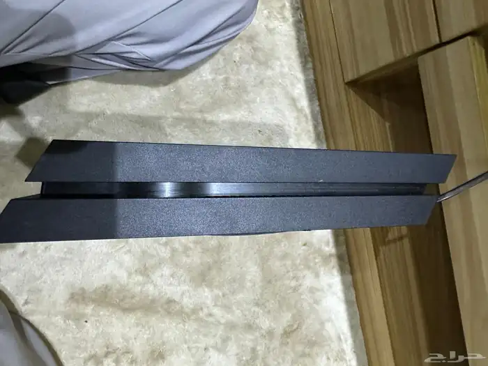 بلاستيشن 4 4