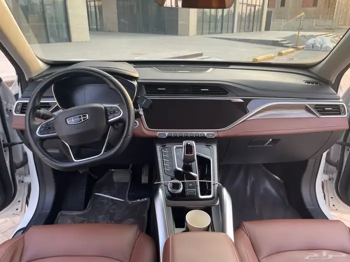 جيلي ازكارا 2021 8