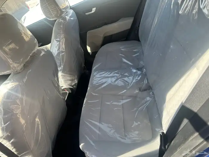 كيا ريو هاتشباك نص فل 4