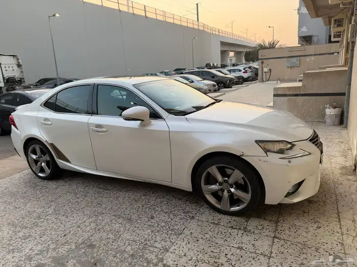 لكزس is 350 نظيفة 3