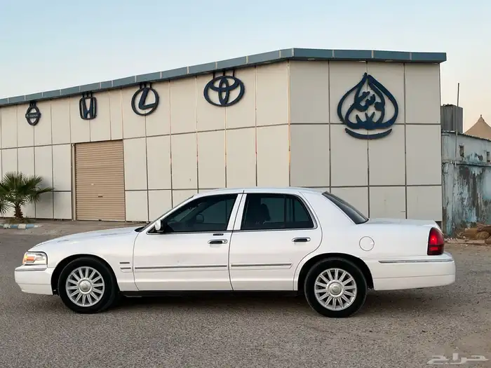 فورد ماركيز2009 4