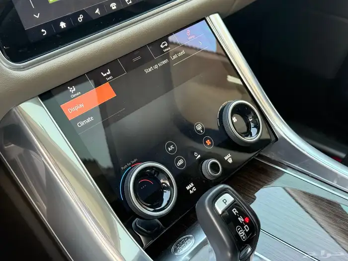 رنج روفر سبورت موديل 2022 15