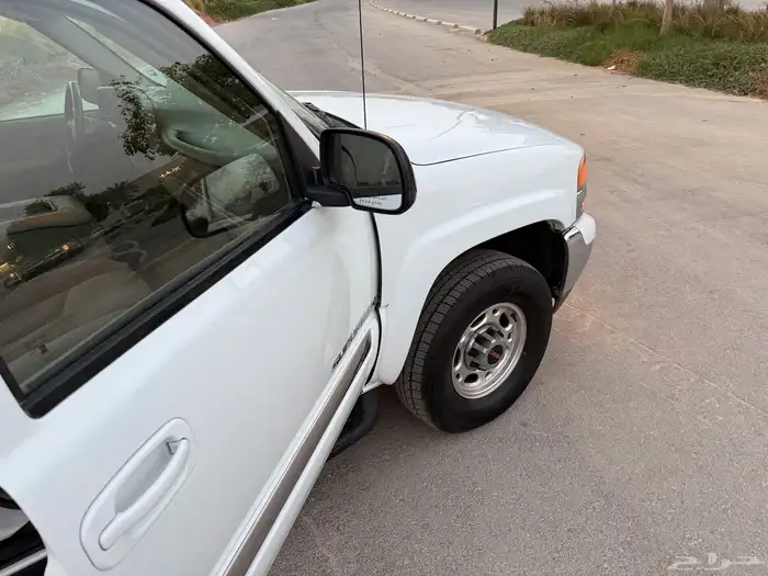 جمس 2005-8100 عداد 63 الف فقط 72