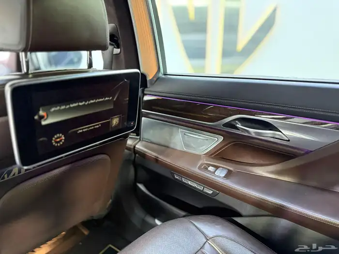 بي ام دبليو 750Li 4