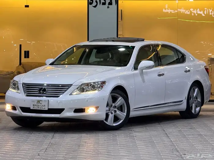 لكزس - LS460 L - 2010 - فل كامل- ممشى قليل( بحالة الوكاله ) 0