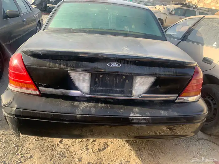 فورد كراون فكتوريا 2