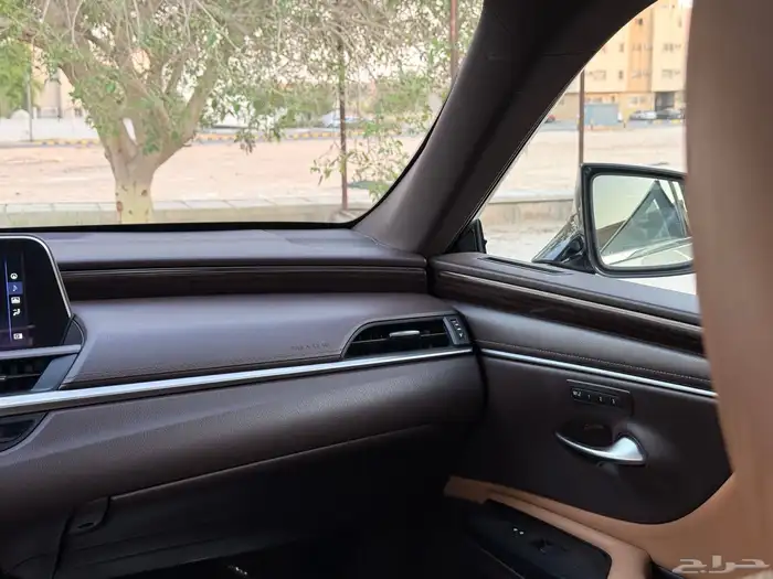 لكزس Es350 نص فل cc موديل 2020 27