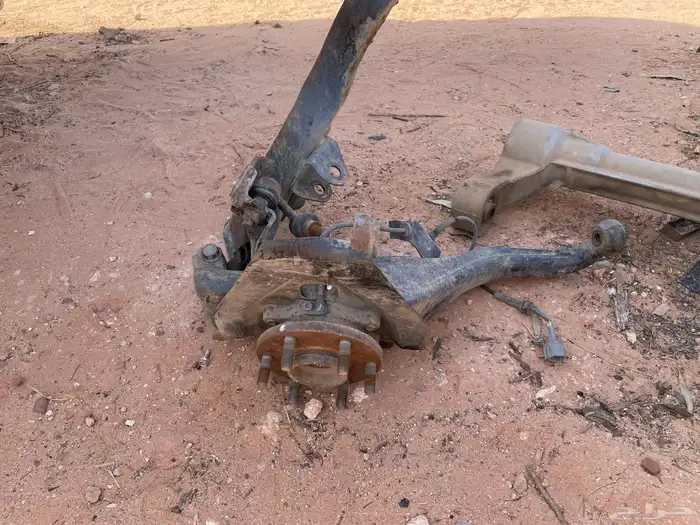 قطع غيار تشليح نيسان اكستيرا 2012 6