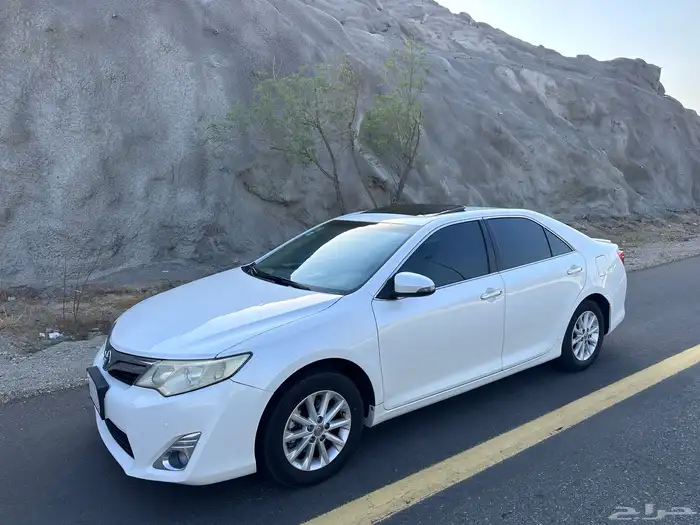 تويوتا كامري 2015 GLX عبداللطيف جميل 2